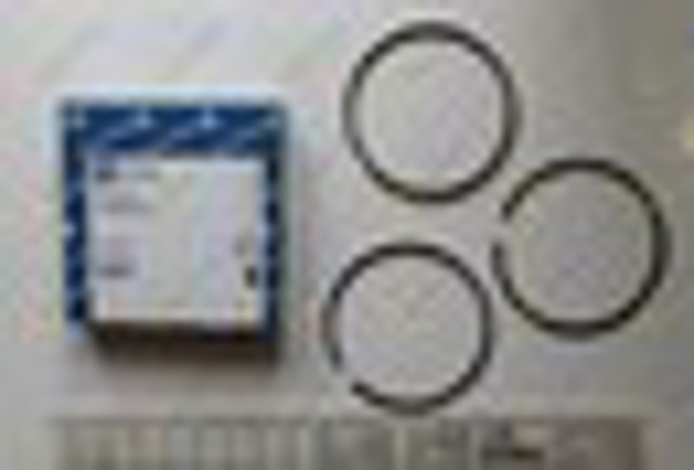 800001110000 Kolbenschmidt Anéis do pistão para 1 cilindro, STD.