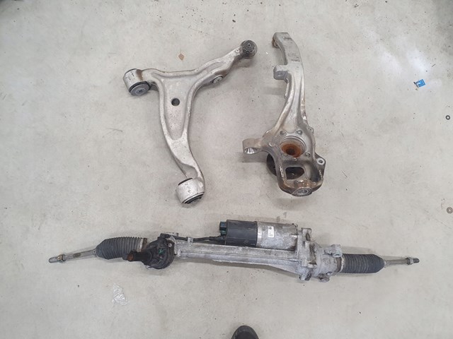  Mercedes A167460130180
