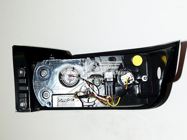 LR037711 Land Rover Lanterna traseira esquerda