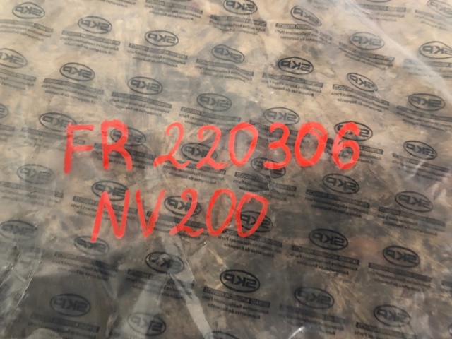 545009AM1B Nissan/Infiniti Braço oscilante inferior direito de suspensão dianteira