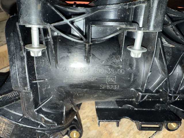 Tubo coletor de admissão Mercedes A6540903500 preço, a partir de 223,85 USD