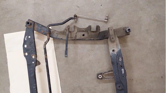Viga de suspensão dianteira (plataforma veicular) 544015812R Renault (RVI)