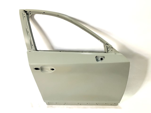 Porta dianteira direita KBY05802XE Mazda