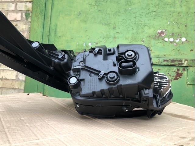 Luz esquerda 92101R2000 Hyundai/Kia