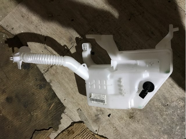 Tanque de fluido para lavador de vidro Mercedes A2478690500 preço, a partir de 114,23 USD