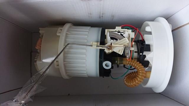 Módulo de bomba de combustível com sensor do nível de combustível Mazda 3M519H307