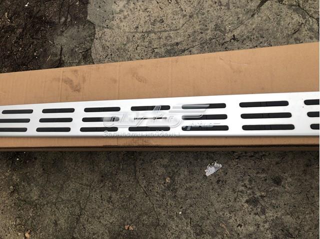 Compre 1676904702 Mercedes Placa sobreposta de estribo