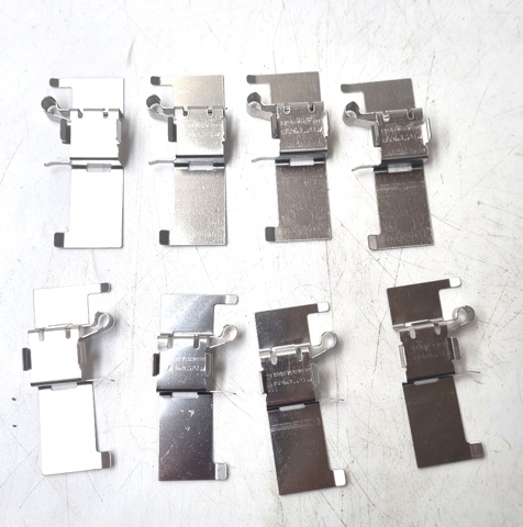 Kit de molas de fixação de sapatas de disco dianteiras 0494733260 Toyota