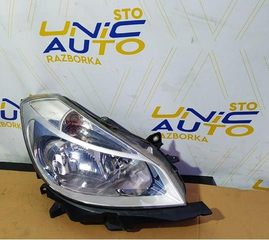 Luz direita 8200244897 Renault (RVI)