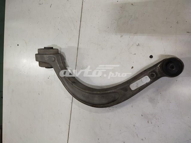 Braço oscilante inferior direito de suspensão dianteira 8W0407696A VAG