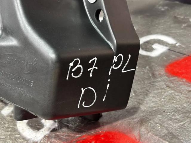 Compre 95D1041 Polcar Suporte do radiador montado (painel de montagem de fixação das luzes)