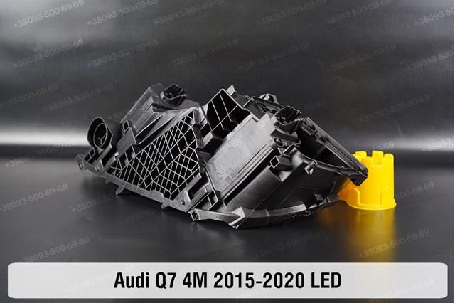 Compre 4M0941086C VAG Luz direita