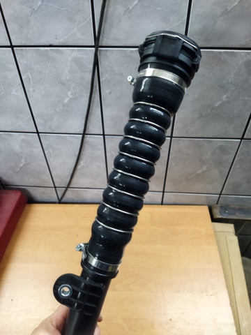 Mangueira (cano derivado) de intercooler 14145059 AND