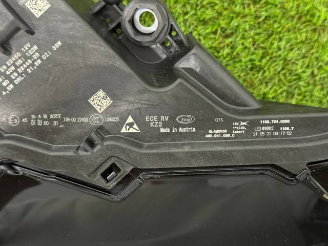 4M0941086C VAG Luz direita