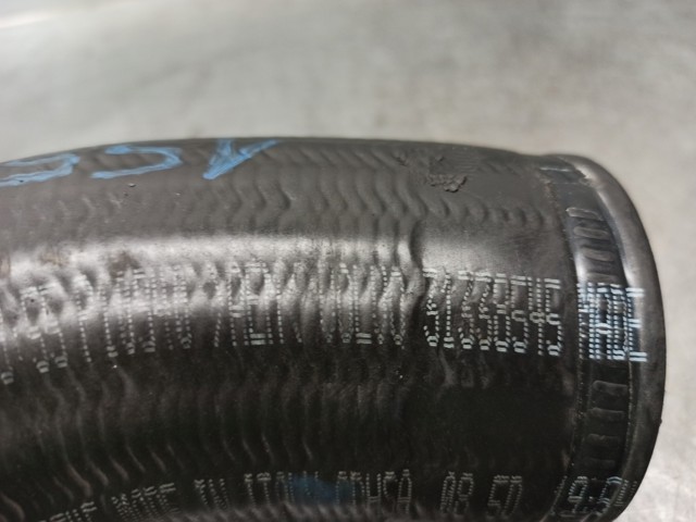 Compre 31338545 Volvo Mangueira (cano derivado) de intercooler