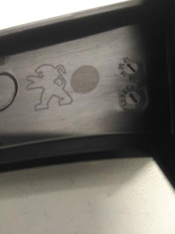 Compre 1622709180 Peugeot/Citroen Placa sobreposta do pára-choque dianteiro