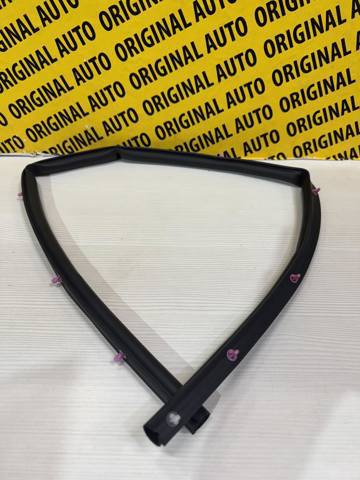 Vedação da capota Mazda KB7W56750B
