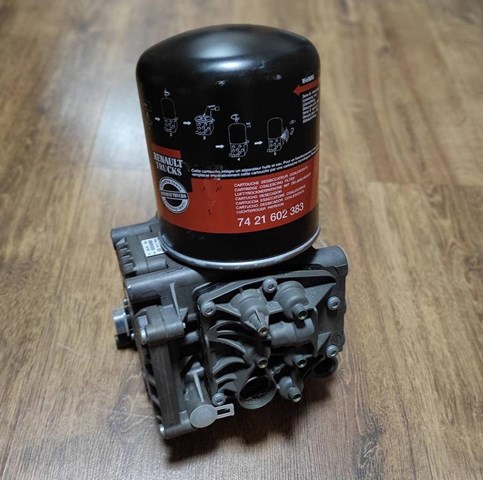 Compre 5010457873 Renault (RVI) Secador de ar do sistema pneumático