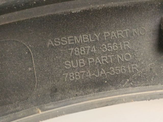 Expansor direito (placa sobreposta) de arco do pára-lama traseiro Renault (RVI) 788743561R preço, a partir de 125,99 USD