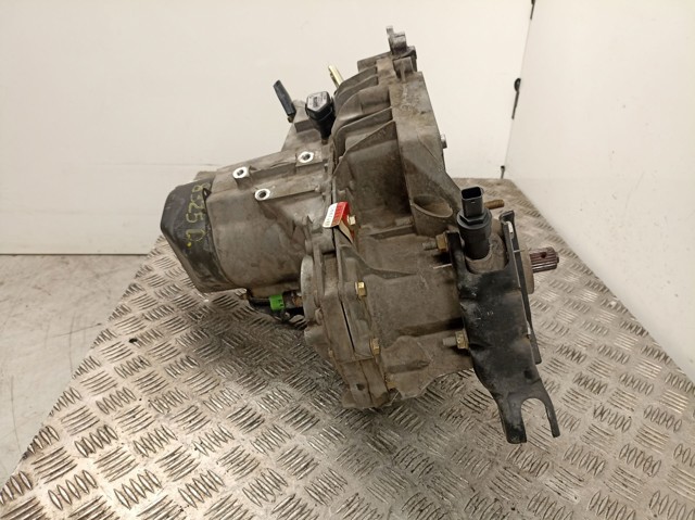 Caixa de Mudança montada (caixa mecânica de velocidades) JB1150 Renault (RVI)