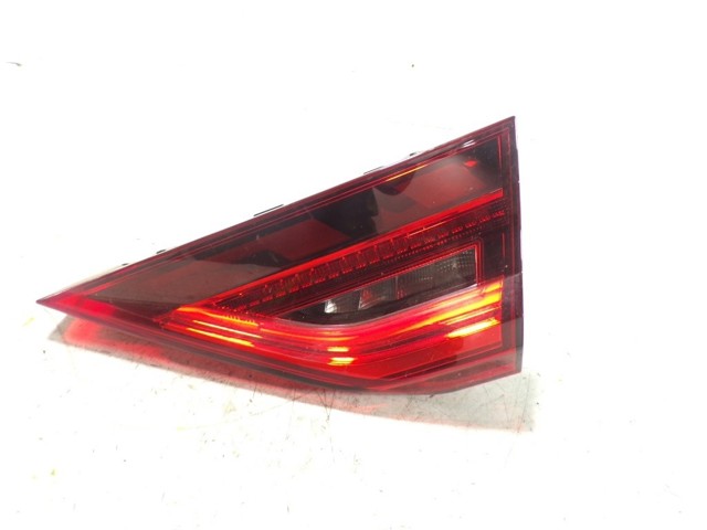 Compre 82A945094C VAG Lanterna traseira direita interna