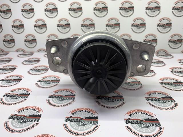 Coxim (suporte) direito de motor LR141381 Land Rover