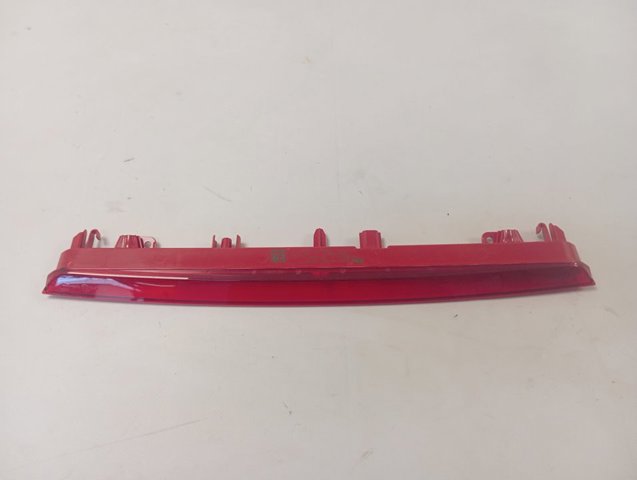 Sinal de parada traseiro adicional Renault Clio V B7