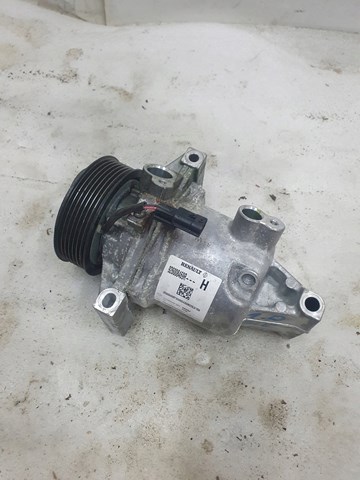  Compressor de aparelho de ar condicionado Dacia Sandero III hatchback (2021 - 2026) III