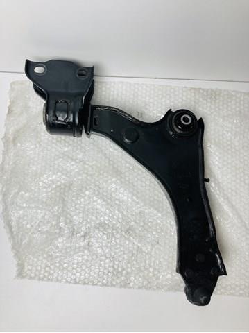 Compre LR086107 Land Rover Braço oscilante inferior direito de suspensão dianteira