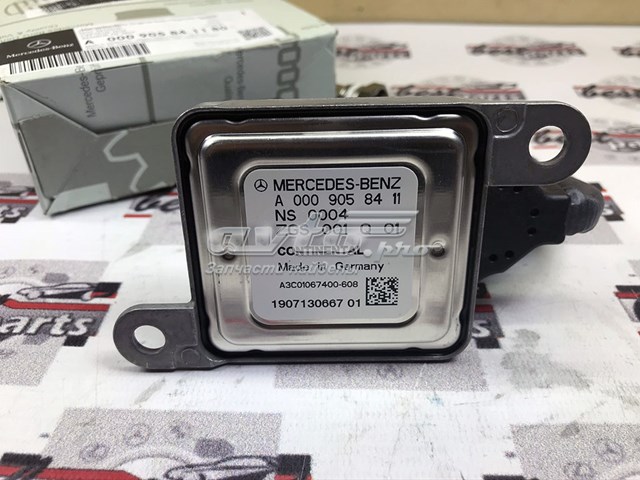 Sensor traseiro de óxidos de nitrogênio NOX A000905841180 Mercedes