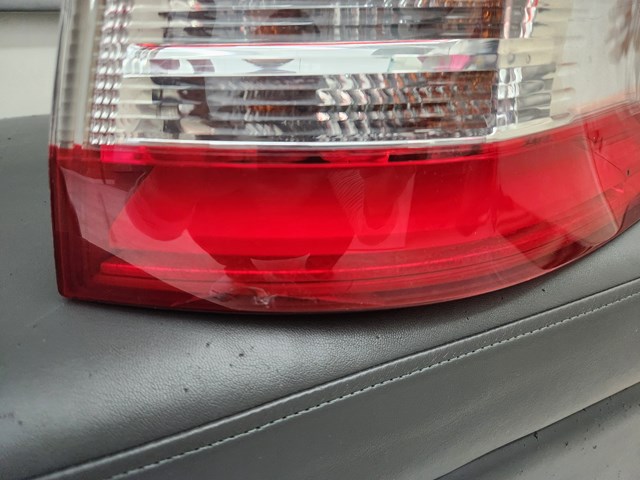 Lanterna traseira direita externa Peugeot/Citroen 9678093880 preço, a partir de 304,56 USD