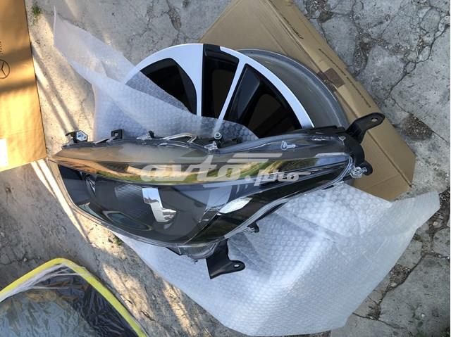 Luz esquerda 81170K0060 Toyota