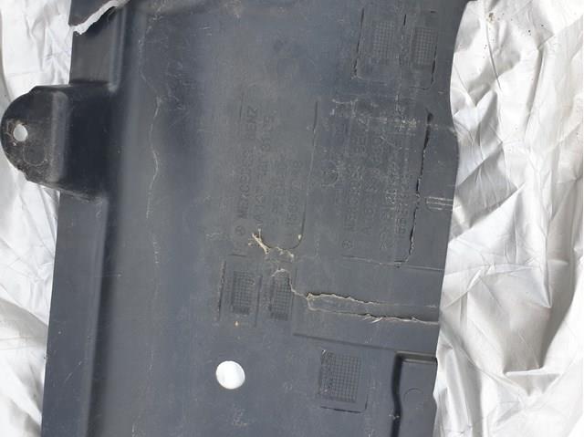 A1676803100 Mercedes Proteção de fundo esquerda