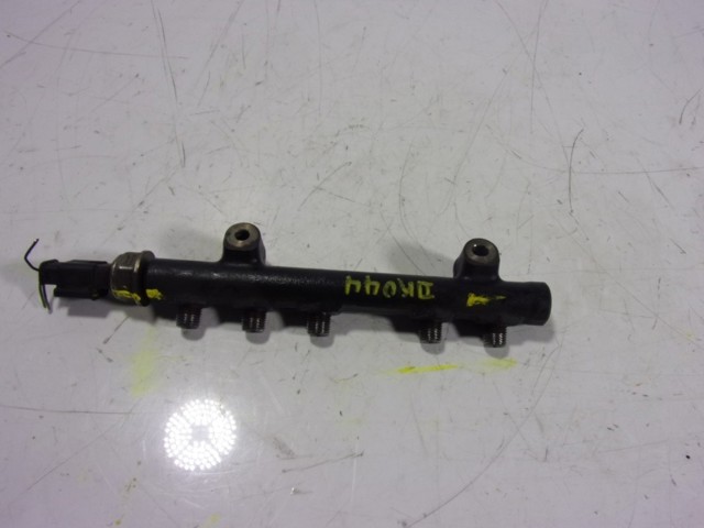 28497Z01 Ford Distribuidor de combustível (rampa)