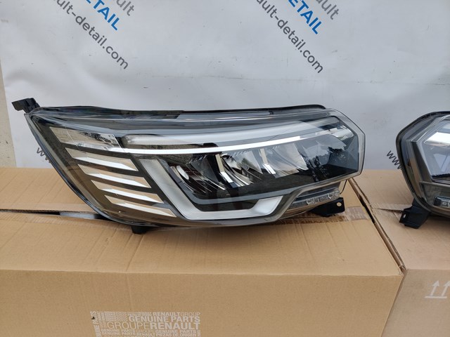 260601790R Renault (RVI) Luz esquerda