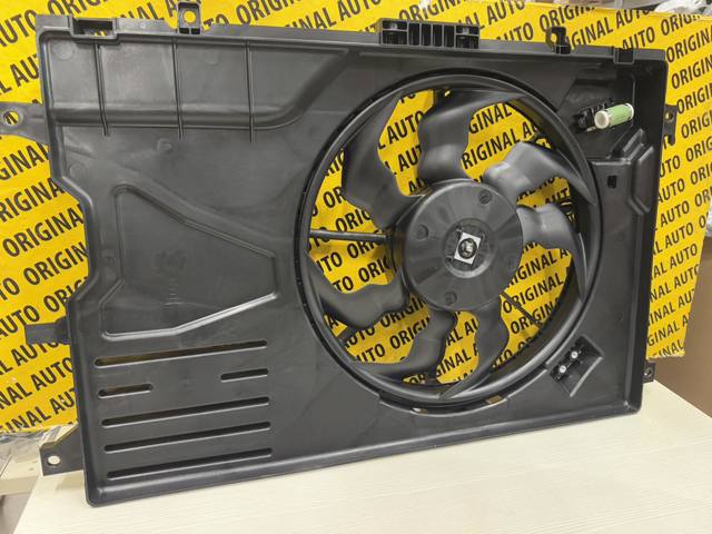 Difusor do radiador de esfriamento, montado com motor e roda de aletas Mazda PAF215025