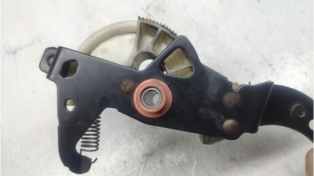 Compre 8200060841 Nissan/Infiniti Pedal de embraiagem