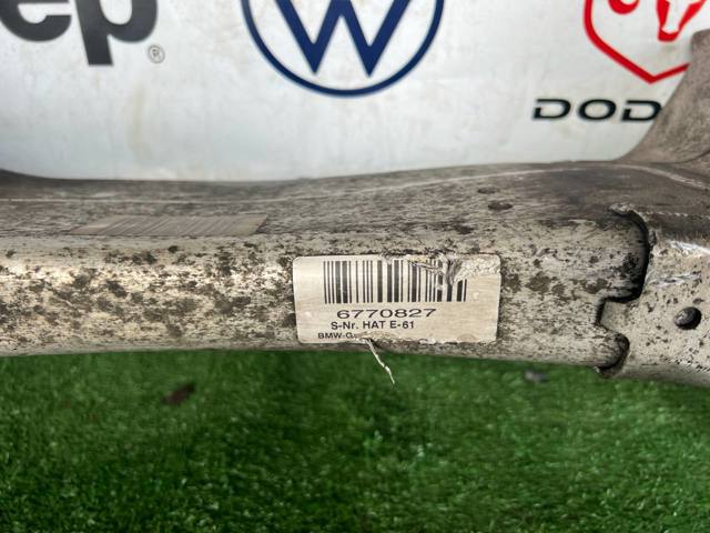 Viga de suspensão traseira (plataforma veicular) 6770827 BMW