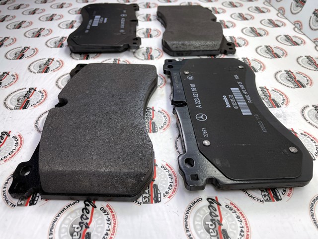  Mercedes A0004211602