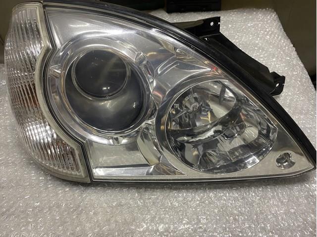 92102H1010 Hyundai/Kia Luz direita