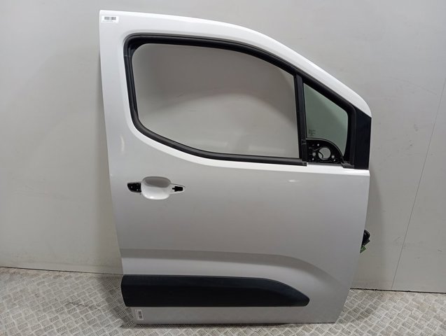 Porta dianteira direita 9856199580 Peugeot/Citroen