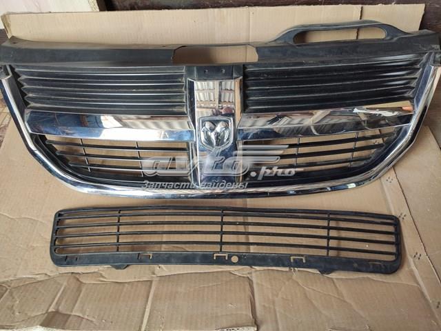 1BG84SZ0AE Chrysler Grelha do radiador