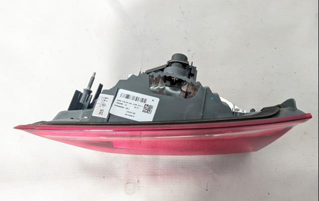 Compre 7350696 BMW Lanterna traseira direita interna