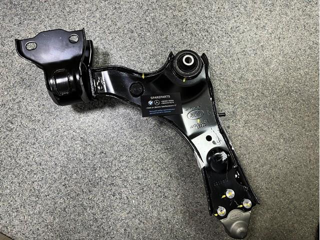LR126119 Land Rover Braço oscilante inferior esquerdo de suspensão dianteira