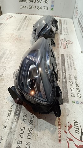 9816827180 Peugeot/Citroen Luz direita