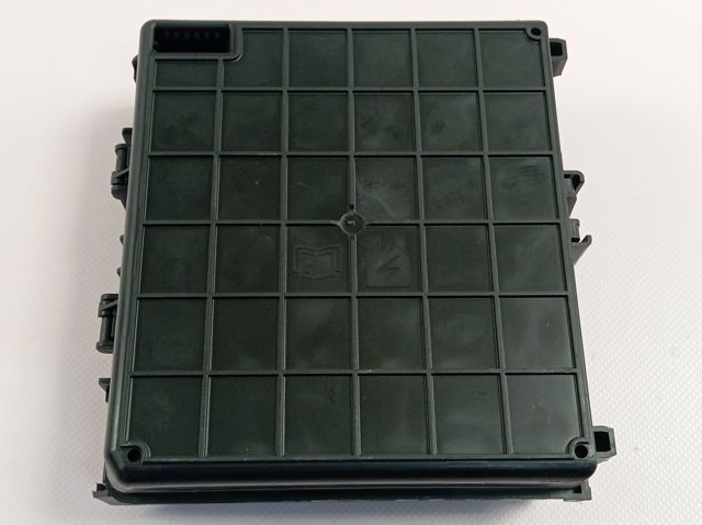 Unidade de dispositivos de segurança para Ford Puma  J2K, CF7