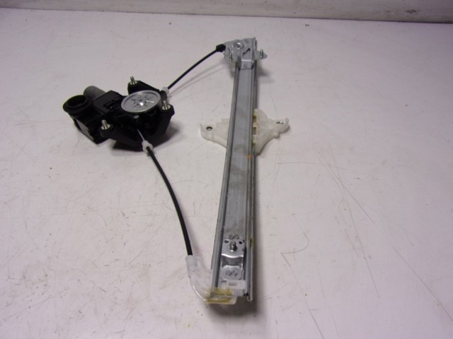 Mecanismo de acionamento de vidro da porta dianteira direita para Toyota Yaris  P21