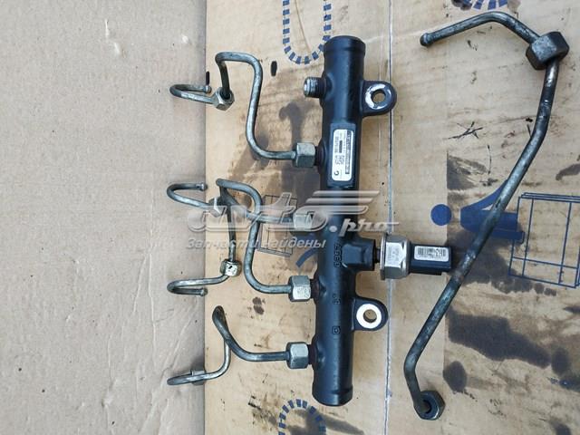 9681649580 Fiat/Alfa/Lancia Distribuidor de combustível (rampa)