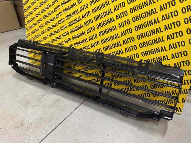 Compre 51745A1E918 BMW Perciana do radiador de esfriamento