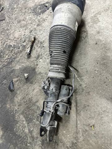 Amortecedor dianteiro esquerdo Mercedes A2223204913 preço, a partir de 675,38 USD